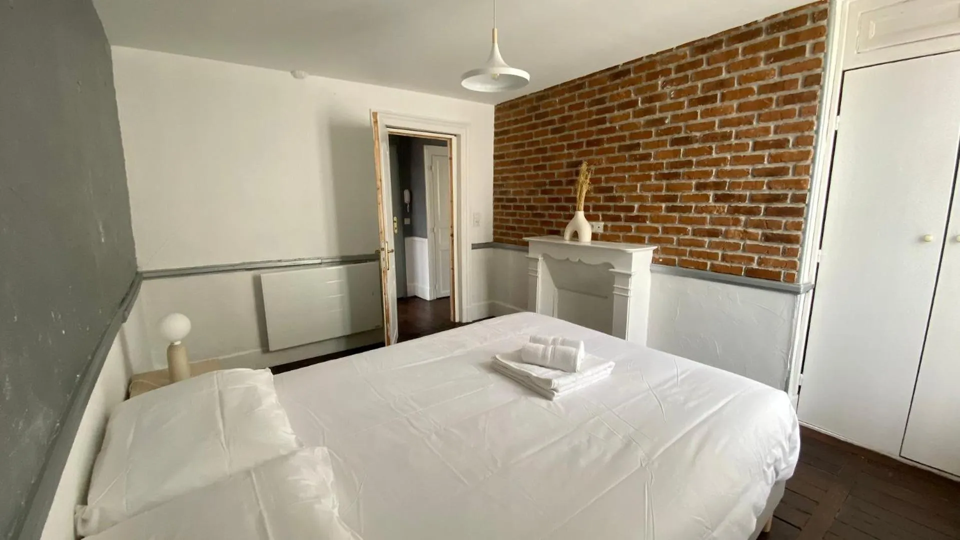 Lejlighed Emplacement De Choix A Rennes Pour 6 Personnes